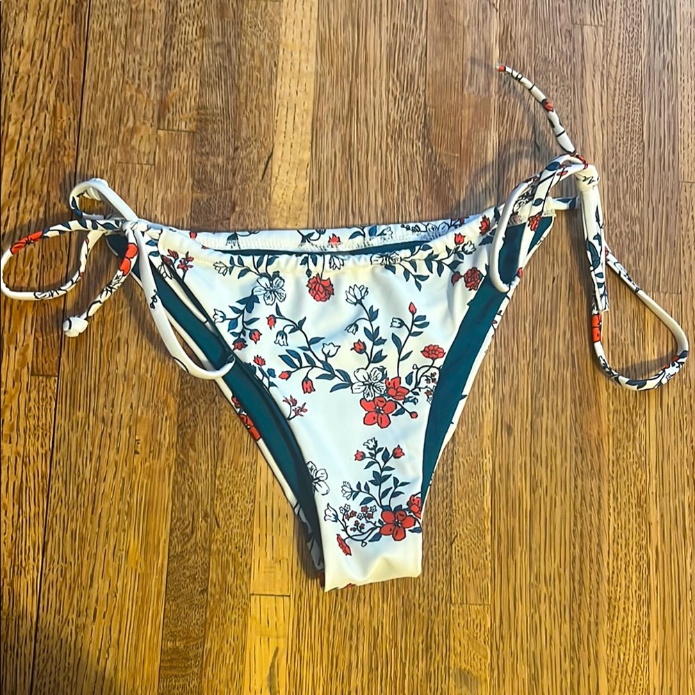 Zaful Floral Tie-Side Bikini Bottom